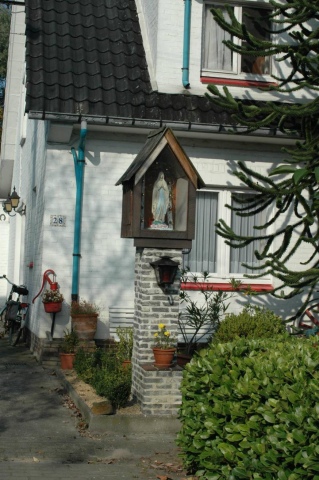 Pijlerkapel in de Tuinwijk, foto Kerk&Leven, Kapellen in de Bavoparochie