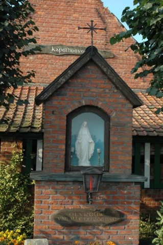 Kapelhoeve, foto.Kerk&Leven, Kapellen-de-Bavoparochie