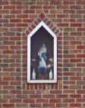 Mariabeeld in gevelkapel, foto Google, 2021